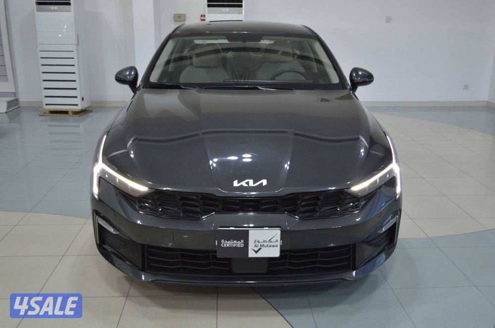 Kia K5 2024 – LX (2.5L 4-Cylinder) – Excellent Condition1