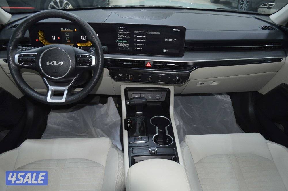 Kia K5 2024 – LX (2.5L 4-Cylinder) – Excellent Condition9