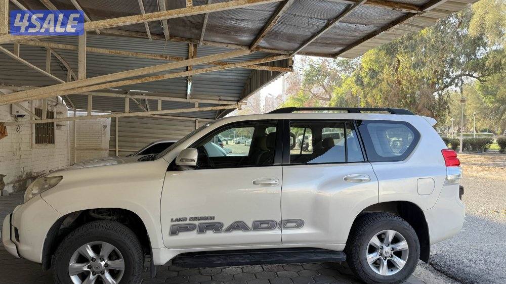 للبيع برادو كامل المواصفات ماعدى الجلد5