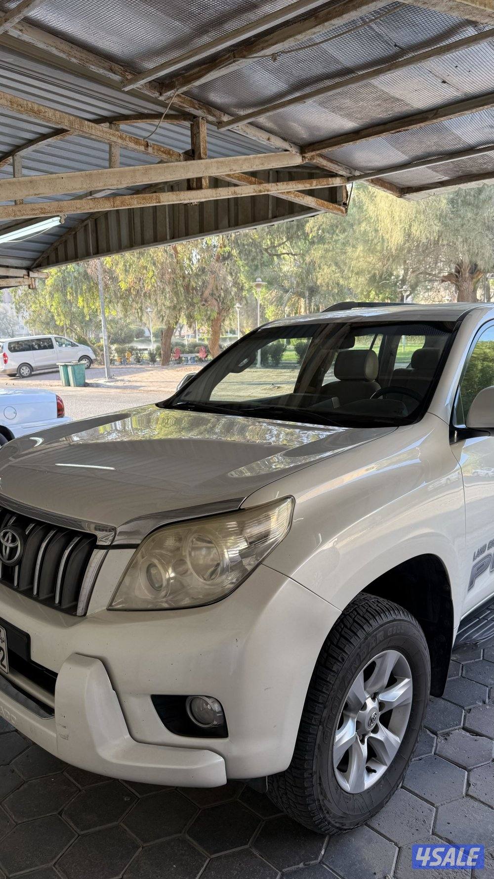 للبيع برادو كامل المواصفات ماعدى الجلد6