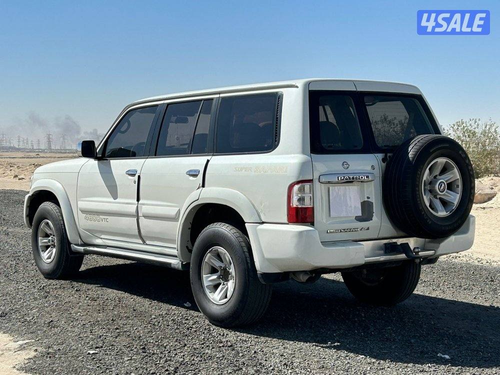 سوبر سفاري موديل ٢٠٠٣ ماشي 560 الف5