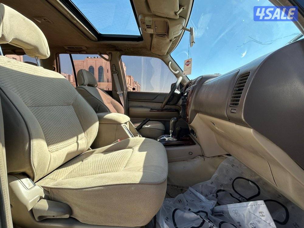 سوبر سفاري موديل ٢٠٠٣ ماشي 560 الف9