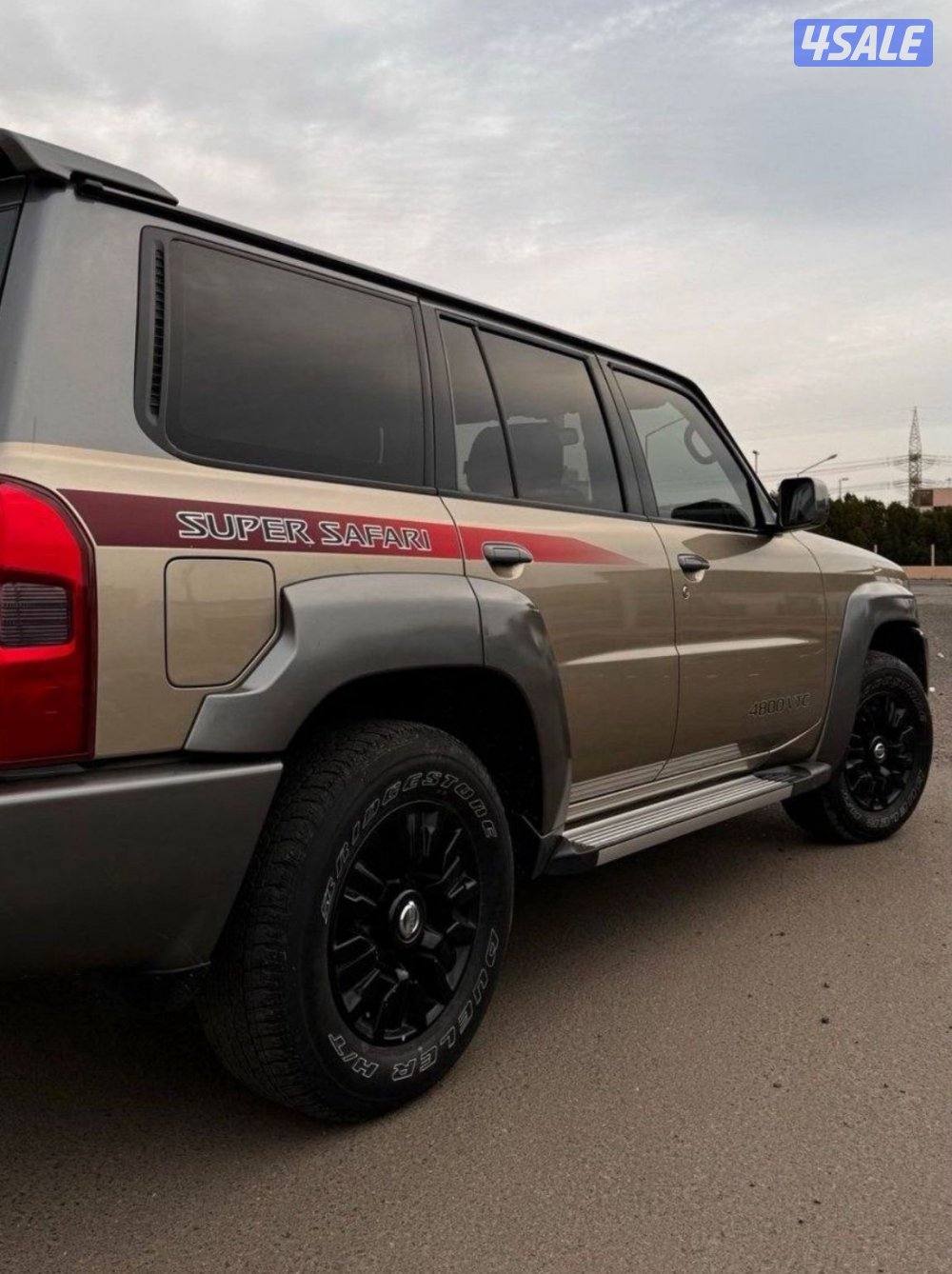 للبيع نيسان سوبر سفاري1