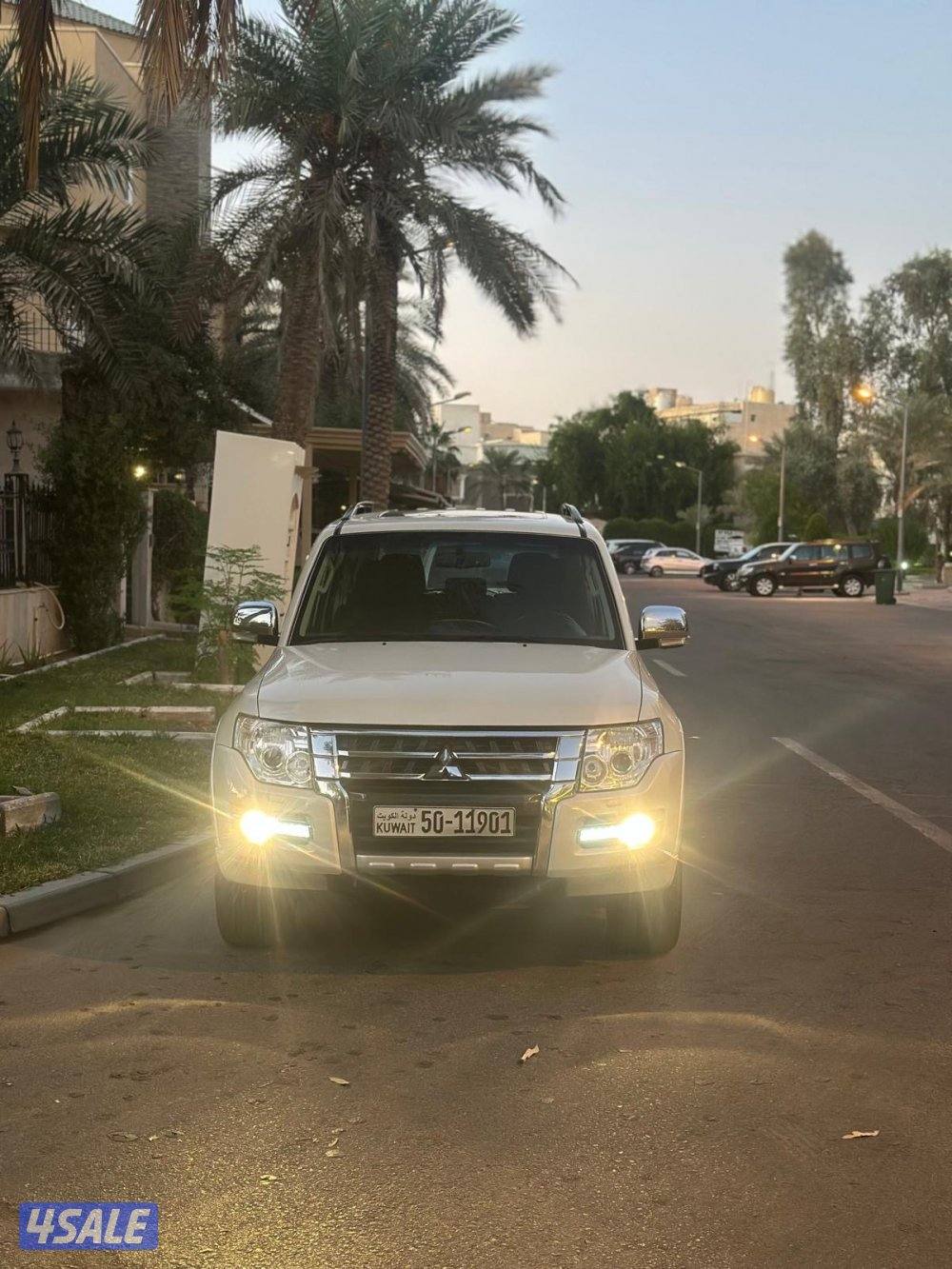 باجيرو باب واحد موديل 2017 ماشي ١٢٠ الف كامل المواصفات شرط الفحص3