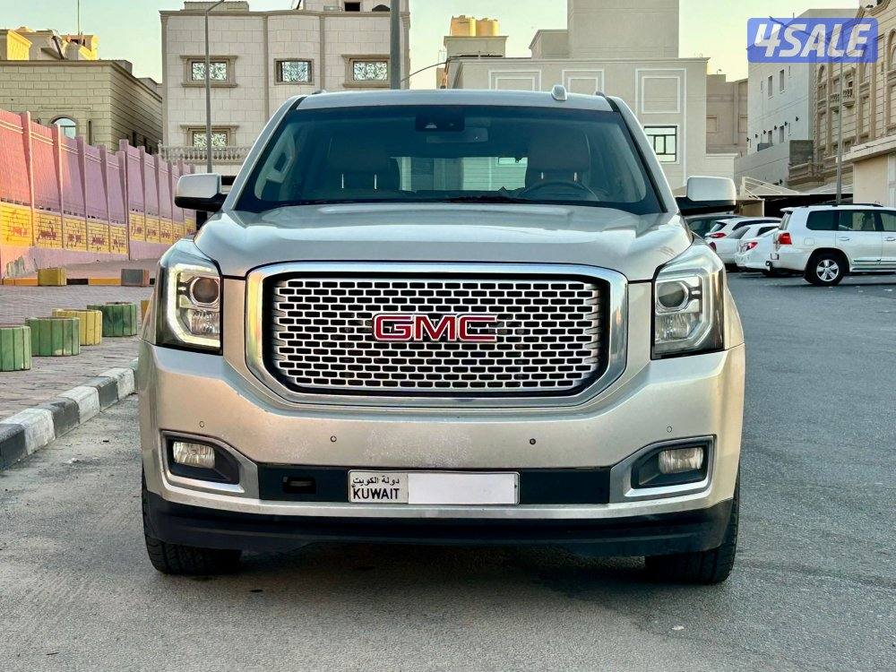 للبيع GMC يوكن 
دينالي 
موديل 20151