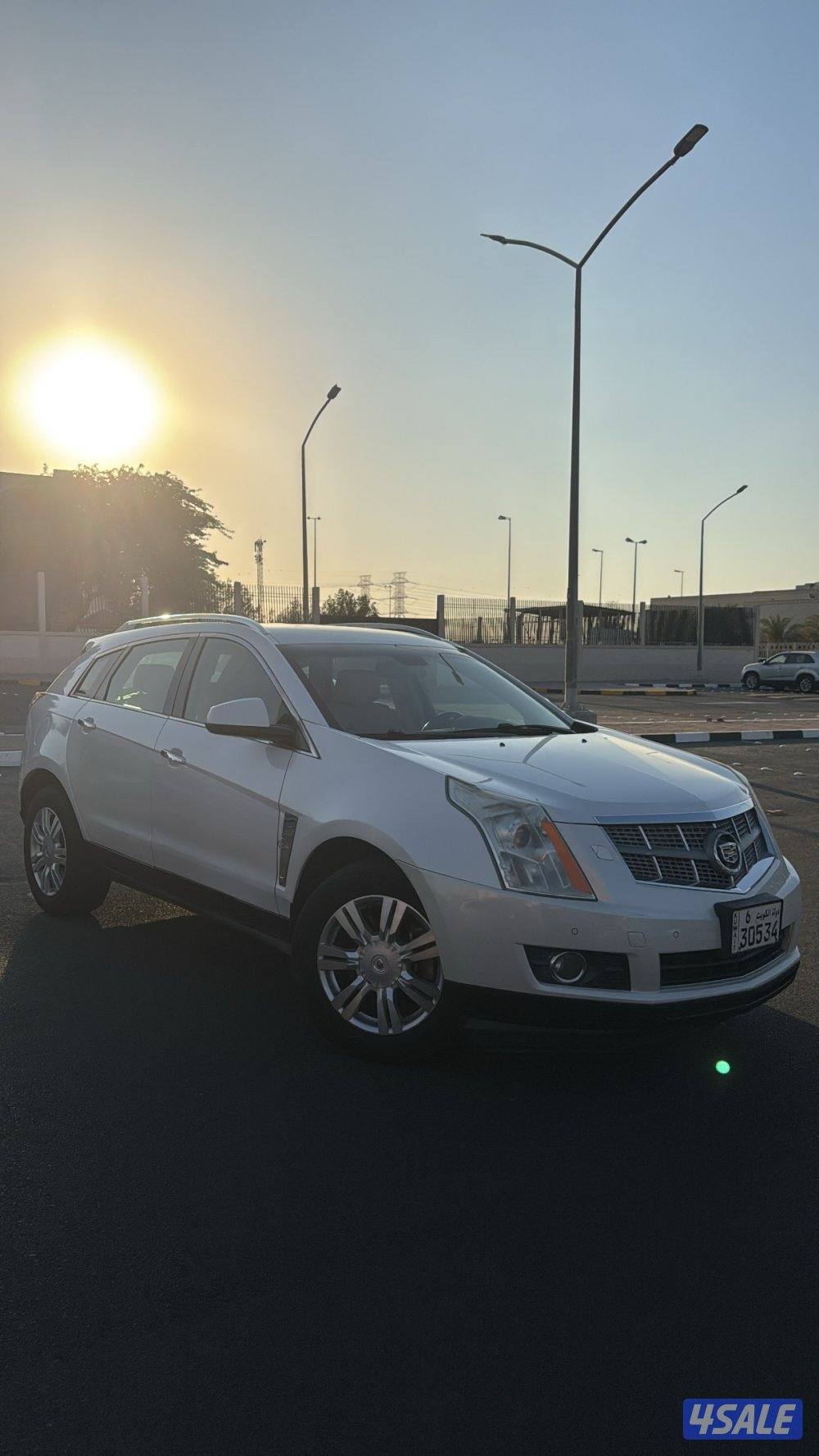 كاديلاك SRX للبيع0