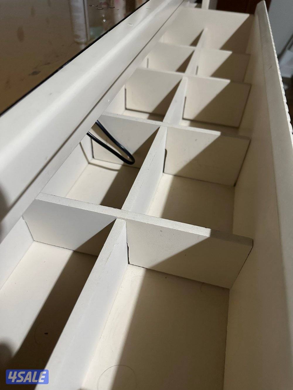 كوميدينا خشب ثقيل مقسم اكثر من سحاب1