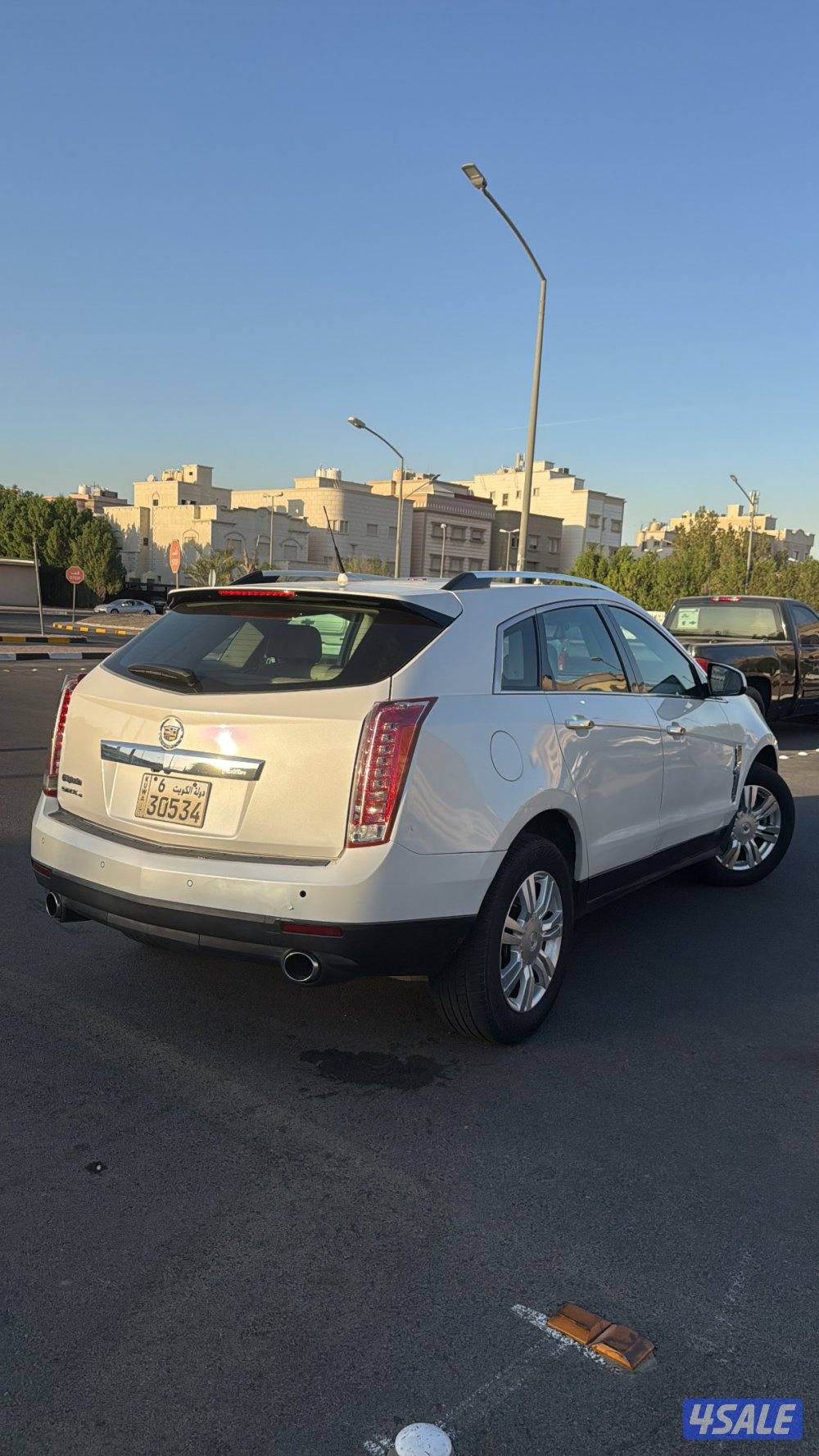 كاديلاك SRX للبيع1