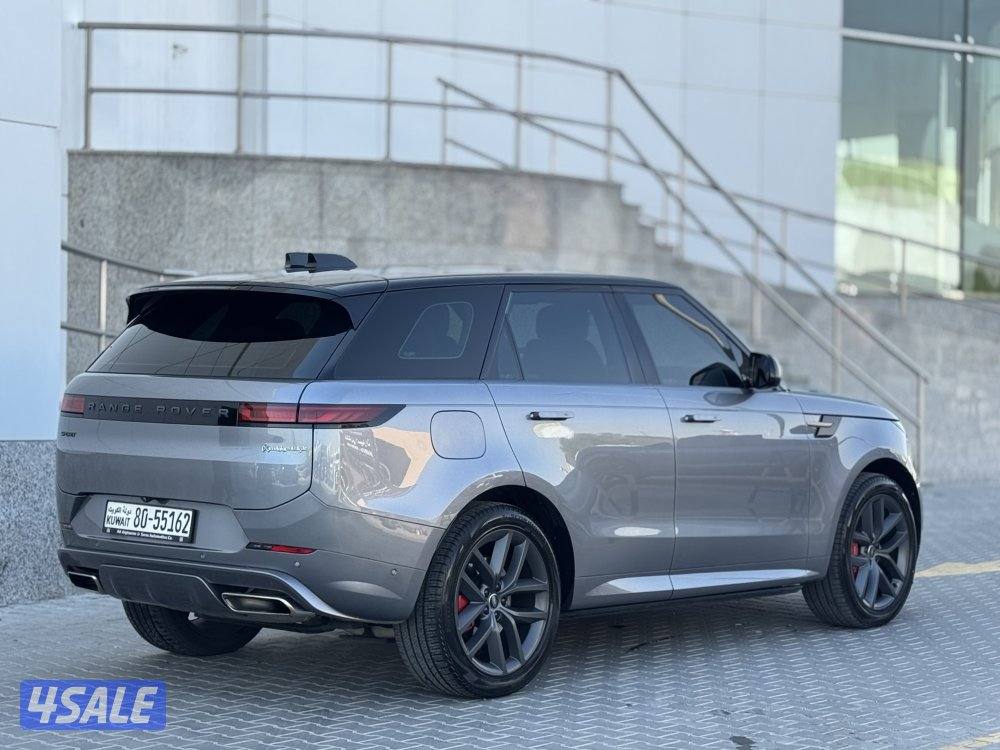 للبيع لاندروفر اسبورت موديل 20244