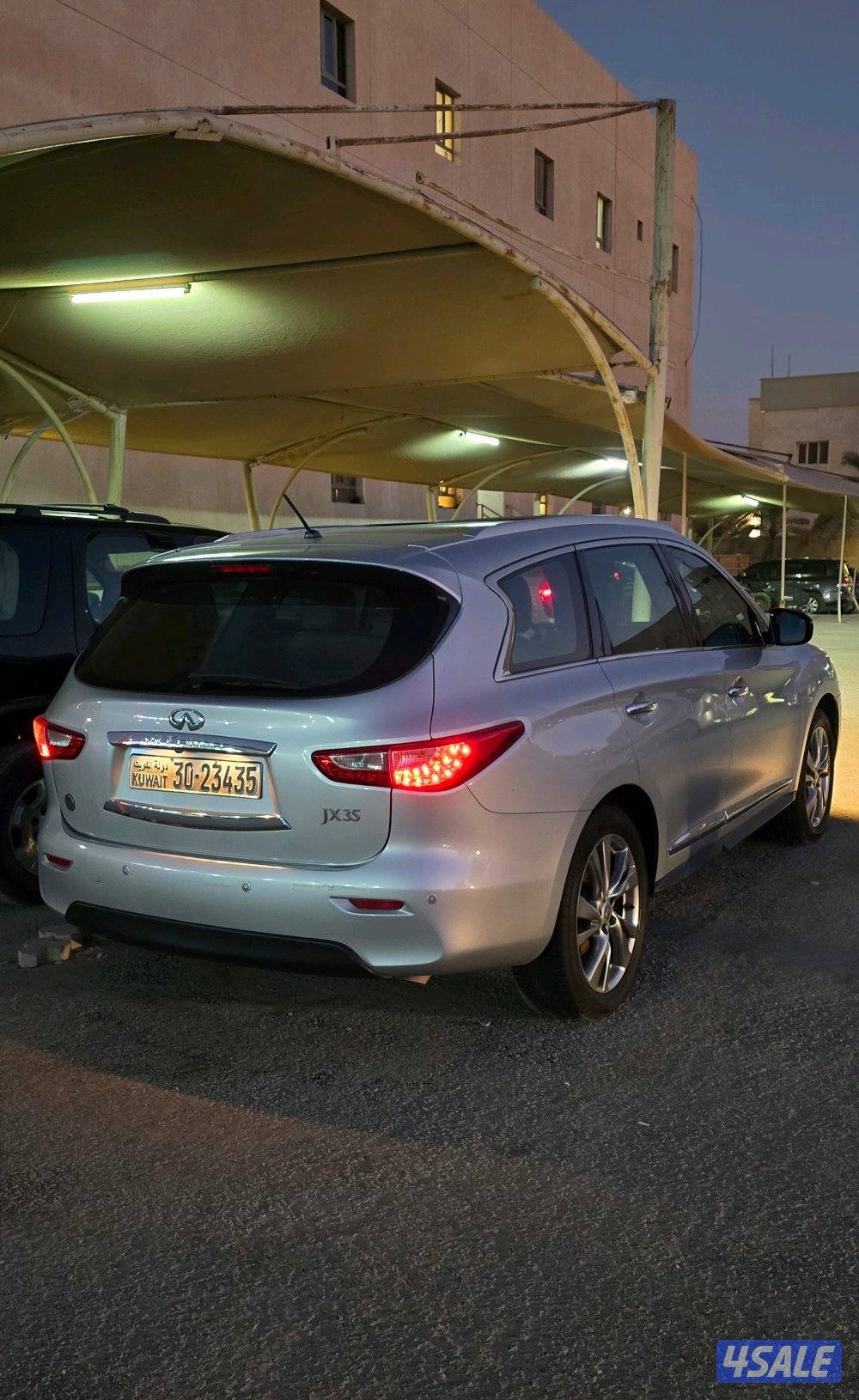 للبيع أنفنتي JX35 موديل 2013 ماشي 145 الف كيلو1