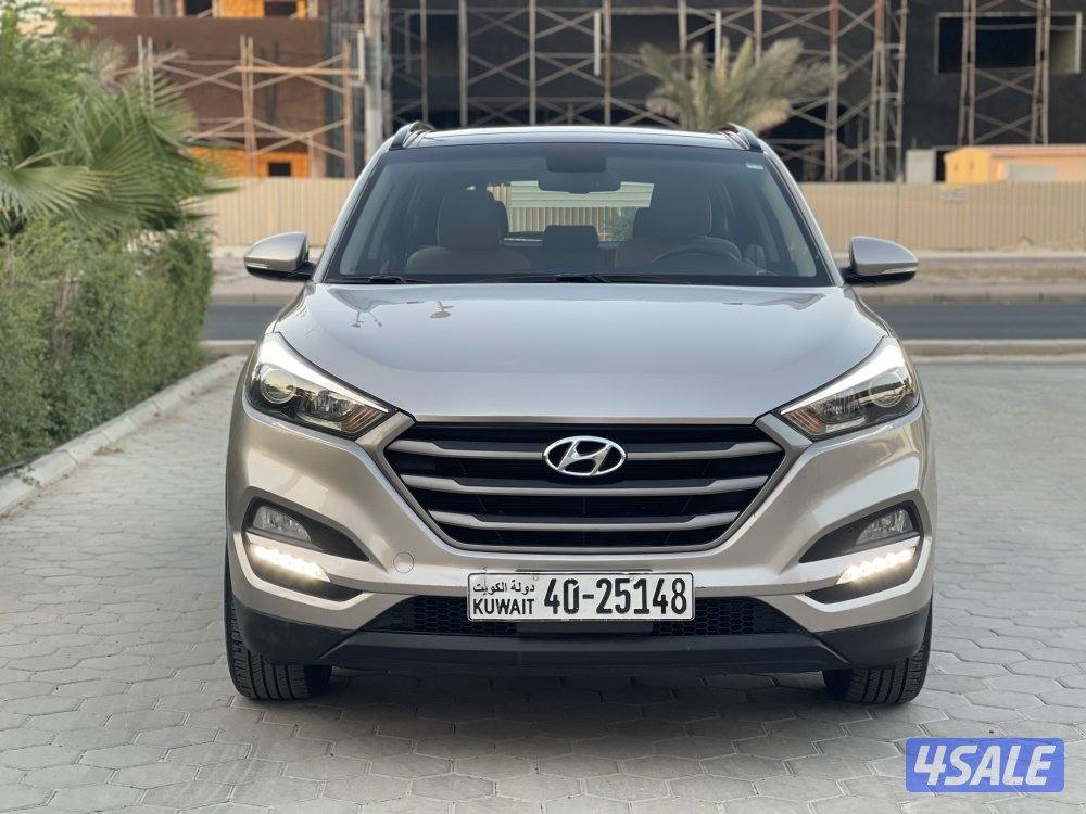 هيونداي توسان  المكينه الكبيره المالك الاول موديل 20174