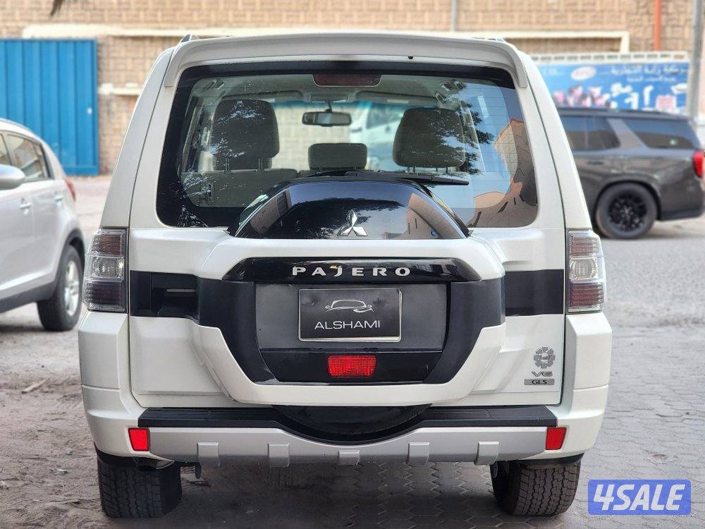 للبيع باجيرو ٢٠١٩ ماكينة صغيرة عداد ٢٠٩ ألف شرط الفحص2