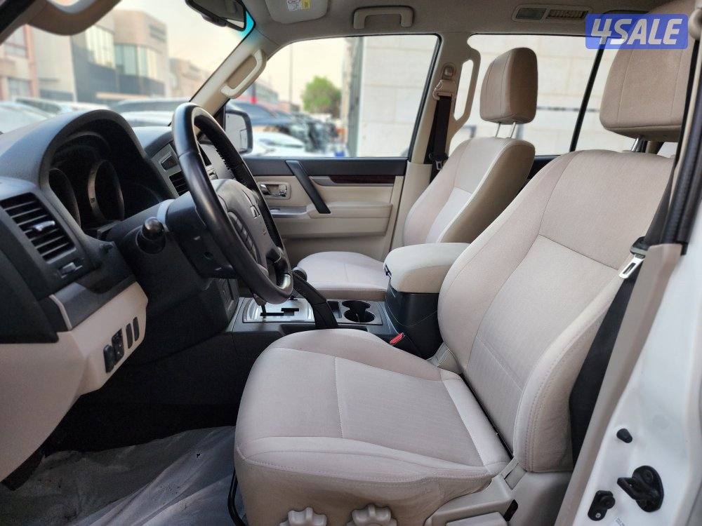 للبيع باجيرو ٢٠١٩ ماكينة صغيرة عداد ٢٠٩ ألف شرط الفحص4