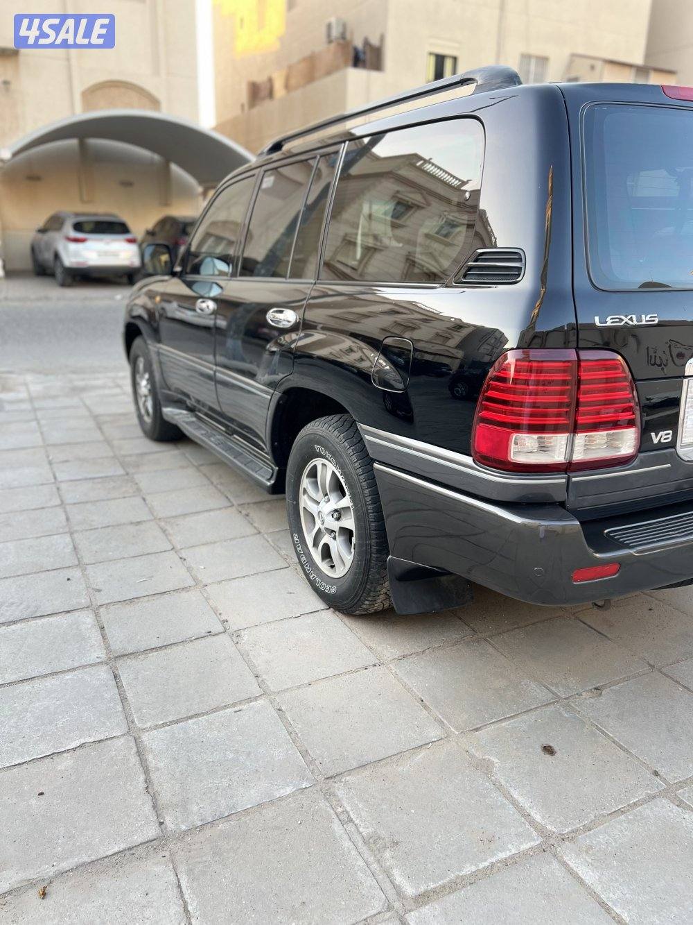 لكزس الساير عداد ٤١١ مالك ثالث1