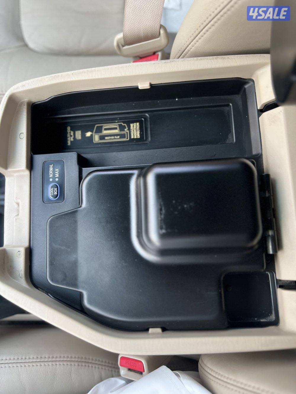 لكزس الساير عداد ٤١١ مالك ثالث9