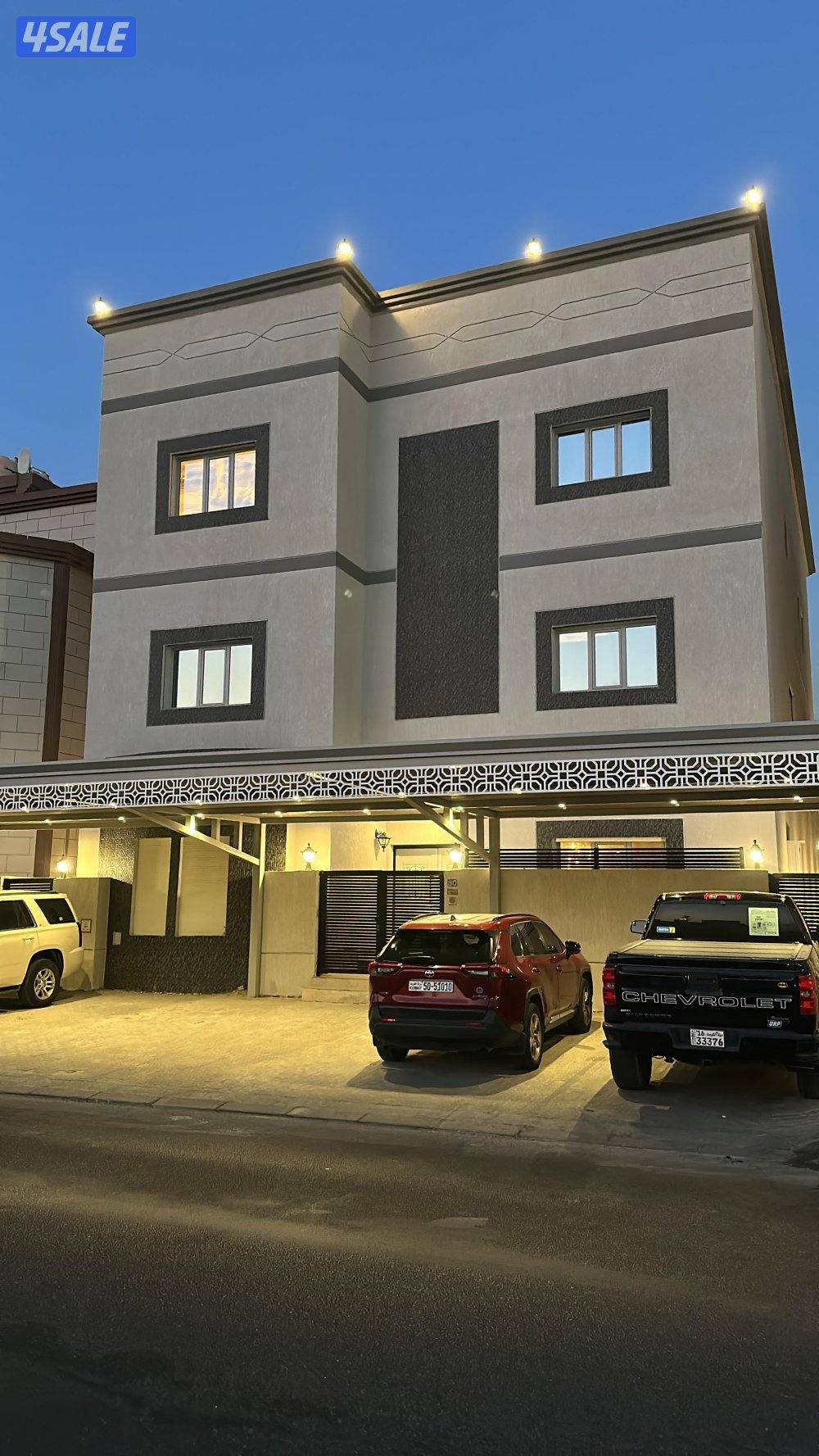 للبيع فيلا عبدالله المبارك0