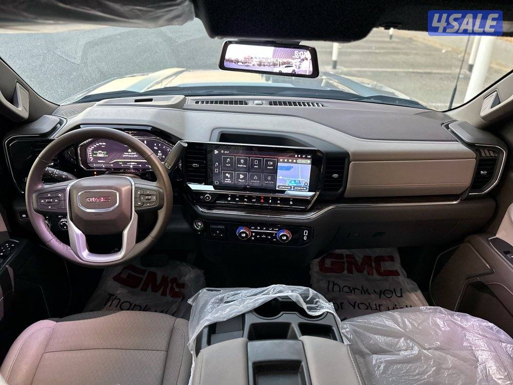 معرض القمة🚩11