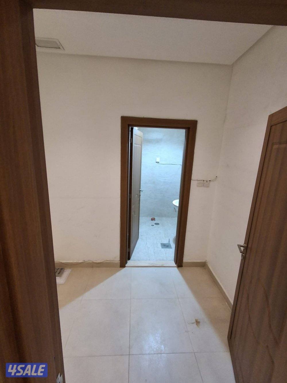 لايجار دور وشقه بالعقيله موقع مميز ومساحه كبيره للعوايل فقط10