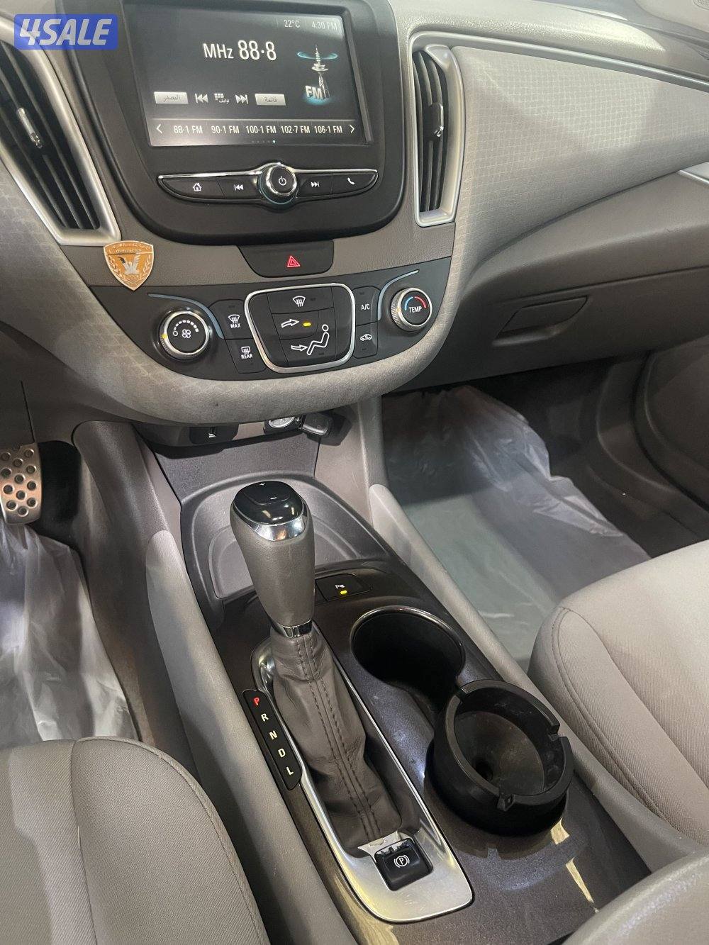 للبيع شفروليه ماليبو 2107 ، ماشي 107 الف ، شرط الفحص شاصي قير مكينه8