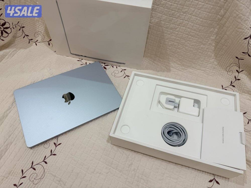 ماك برك اير M40