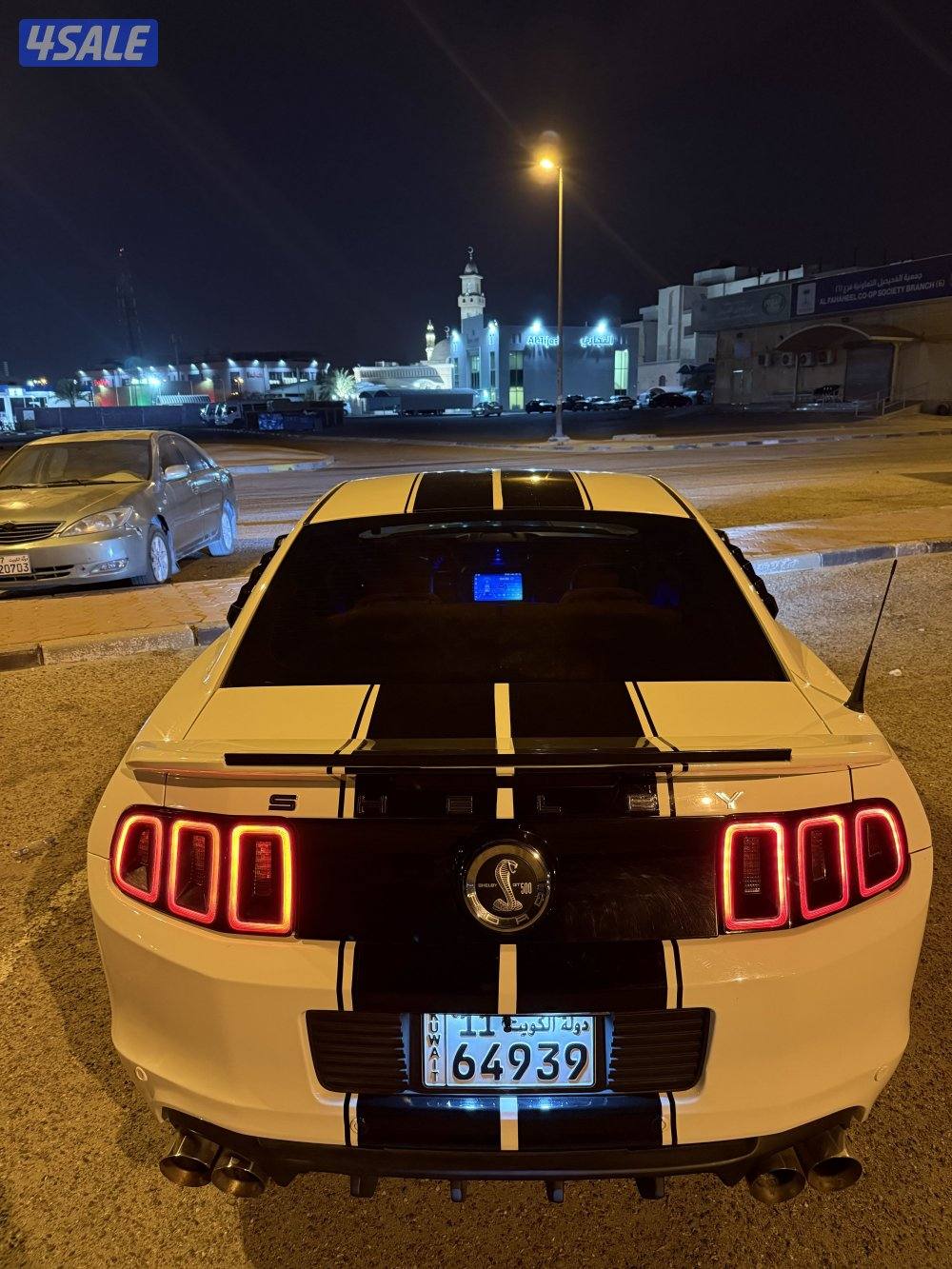 2013 بحاله ممتازه 6 سلندر عداد 134 الف ميل3