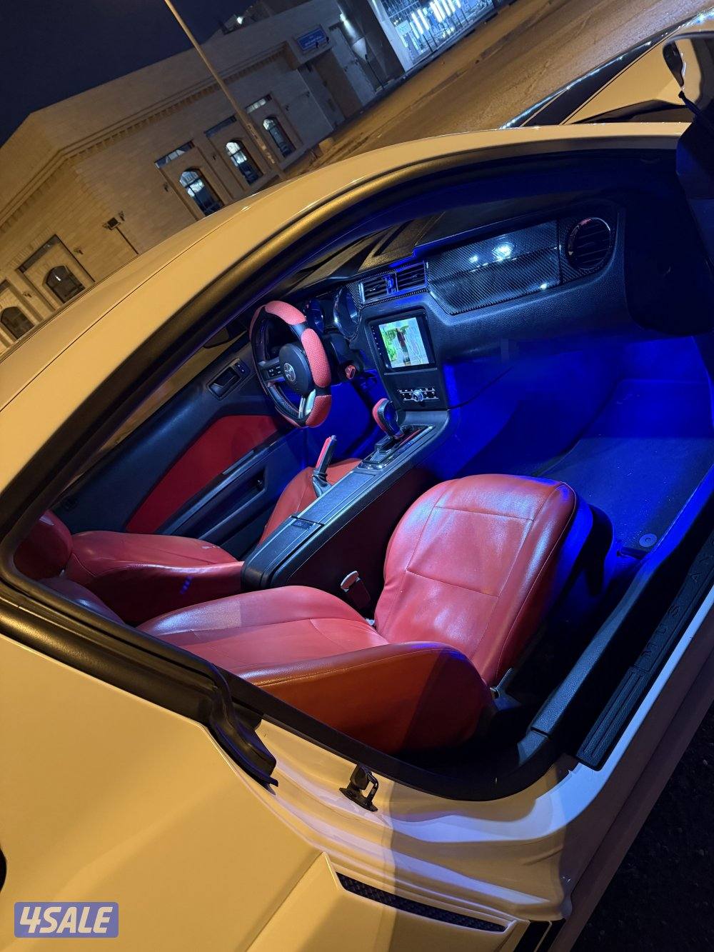 2013 بحاله ممتازه 6 سلندر عداد 134 الف ميل10