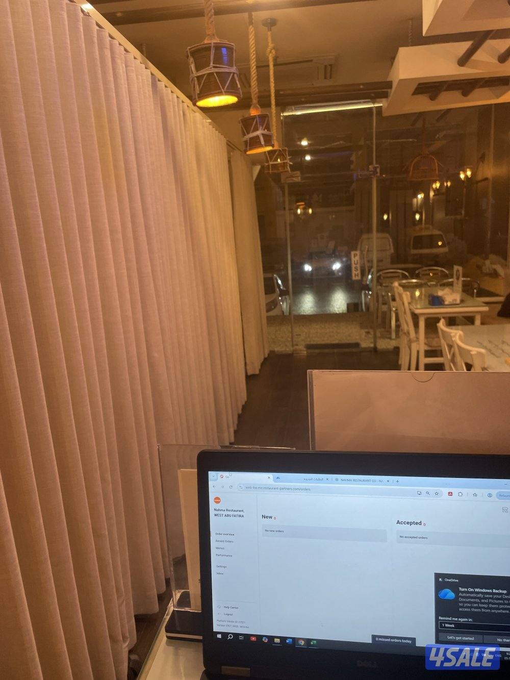 مطعم مأكولات بحريه وكويتيه1