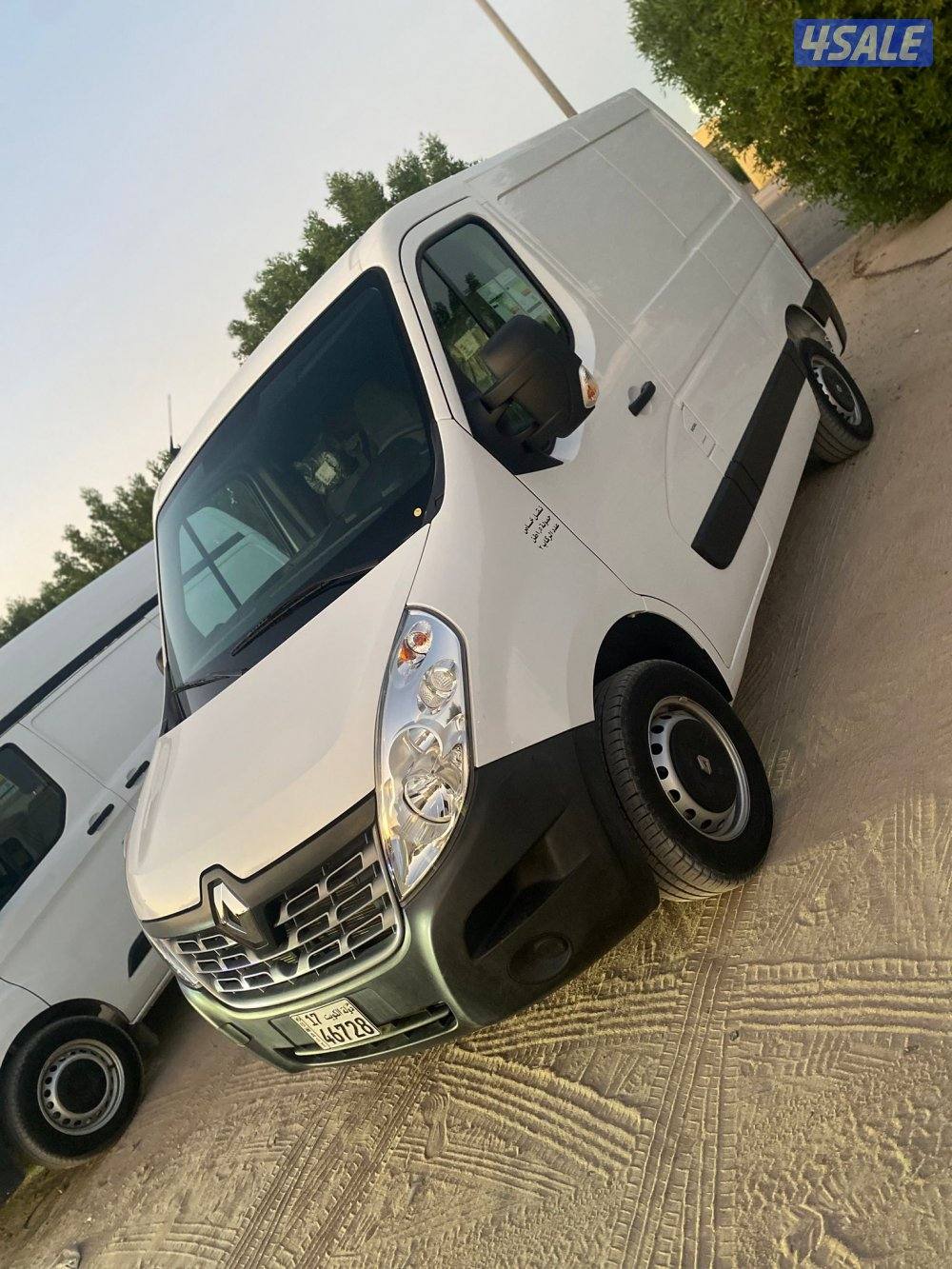 رينو ماستر بوكس سقف عالي3