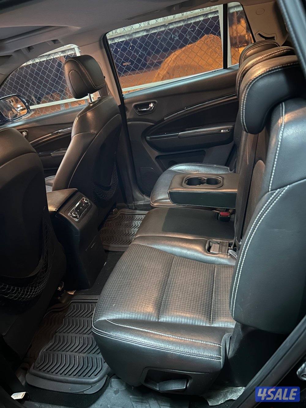 جيب ليفان z807