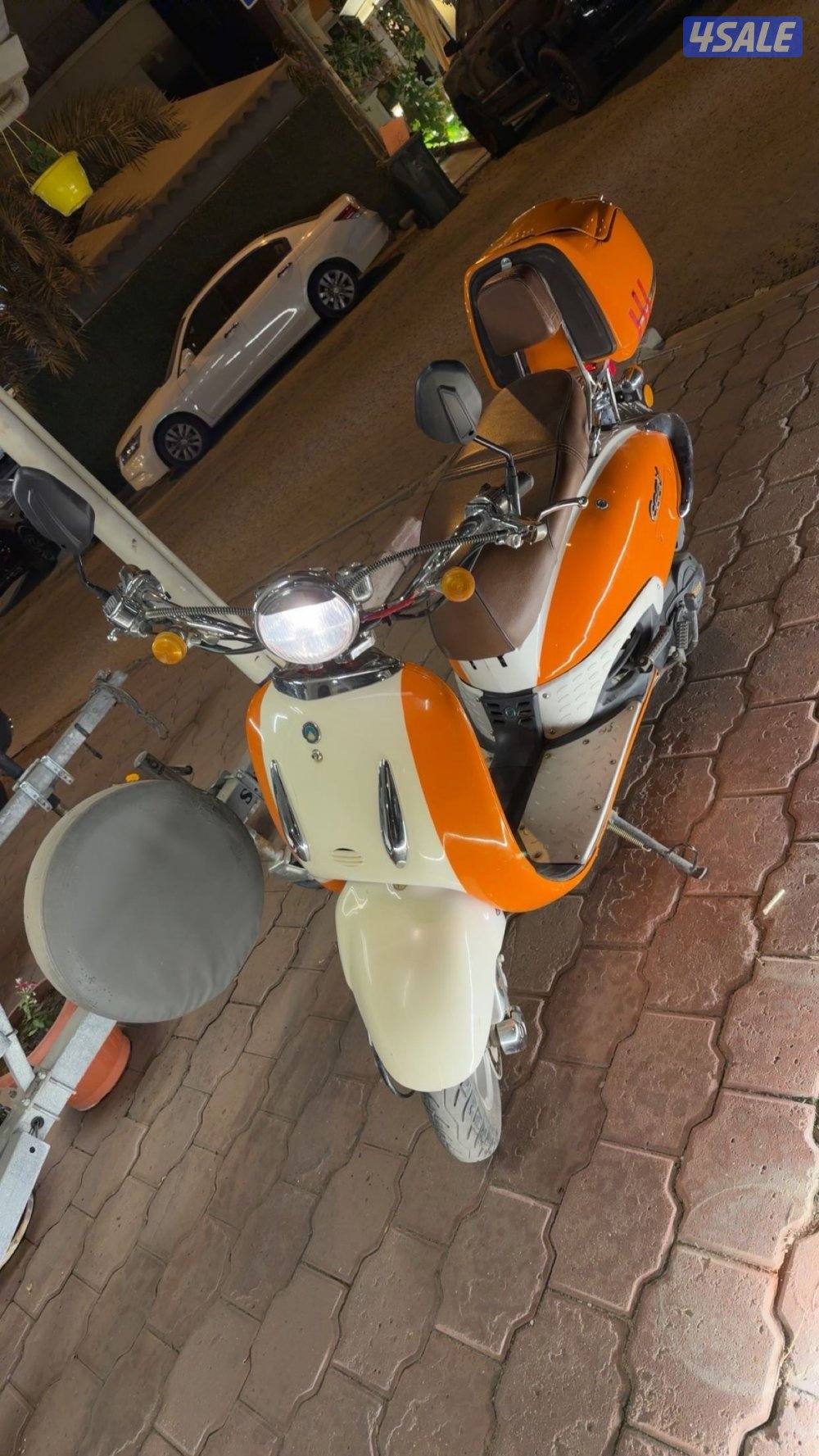 للبيع فيسبا جيلي2