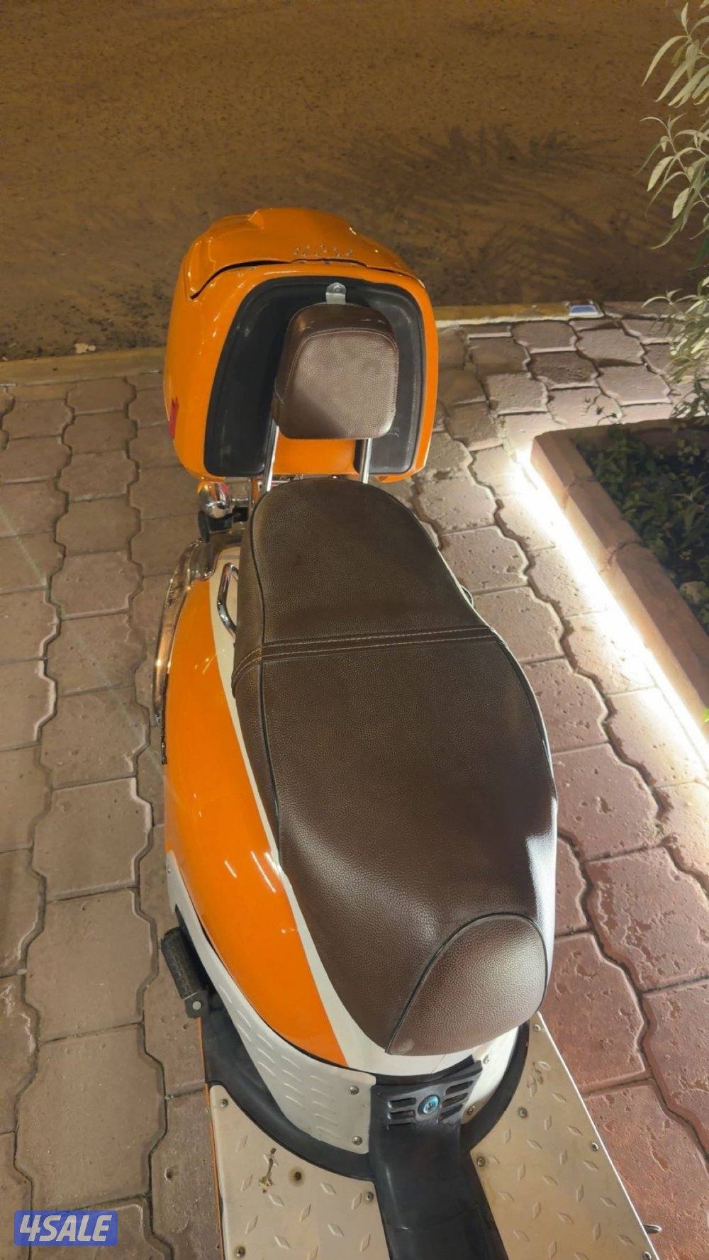 للبيع فيسبا جيلي3