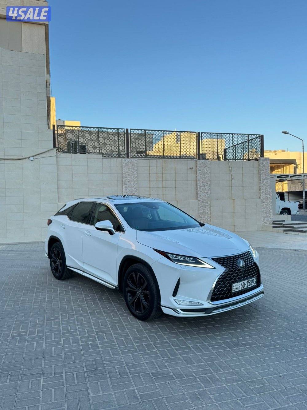 للبيع لكزس RX موديل 2021 الدرجه الااول0