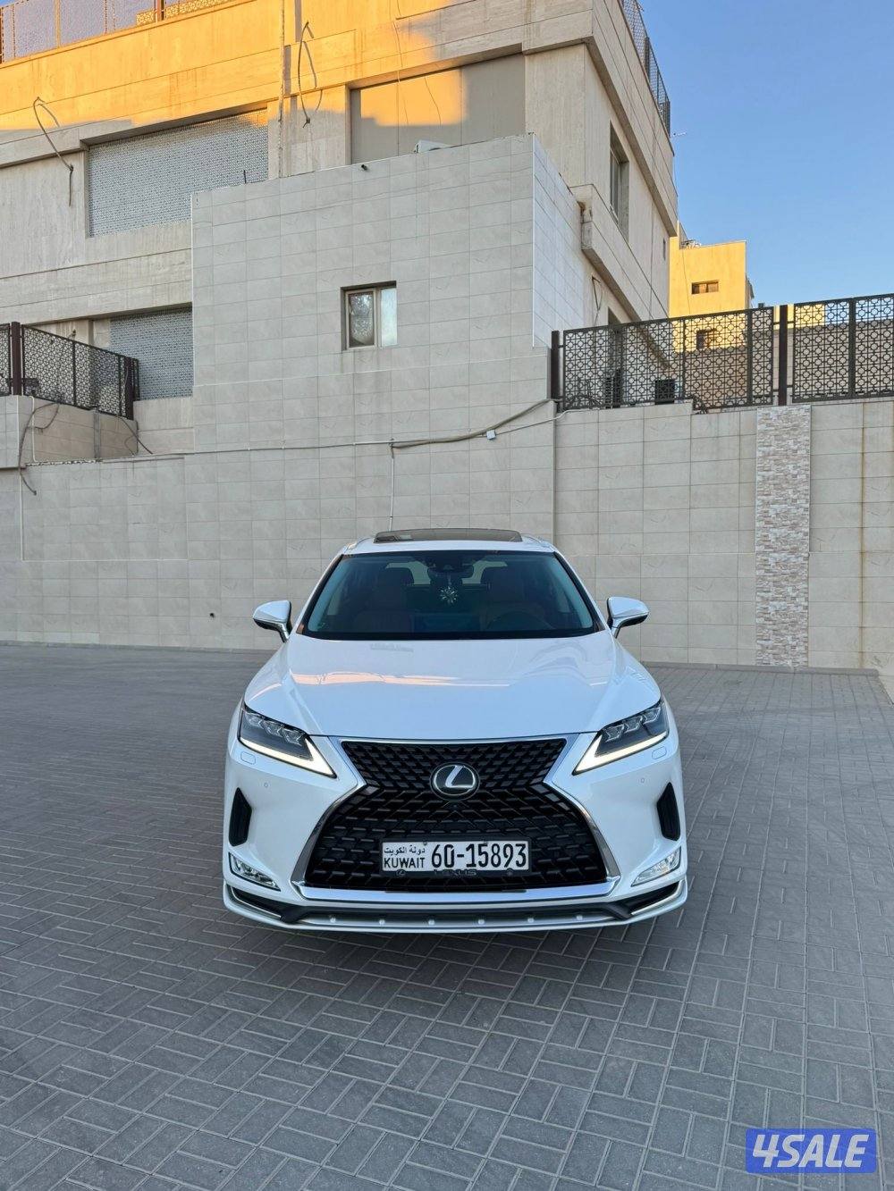 للبيع لكزس RX موديل 2021 الدرجه الااول5