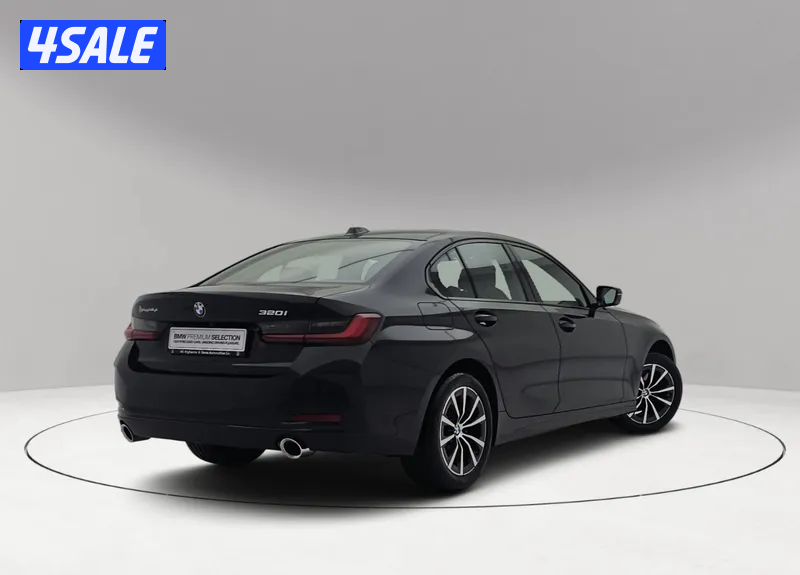 BMW 320i1
