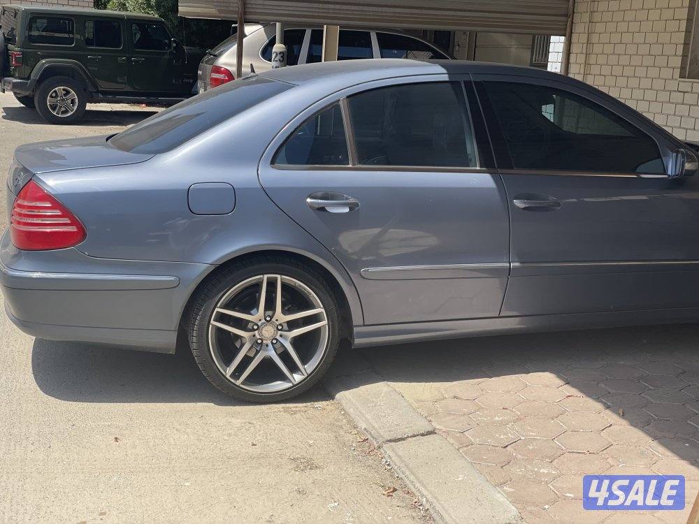 للبيع مرسيدس E500. 8سلندر0