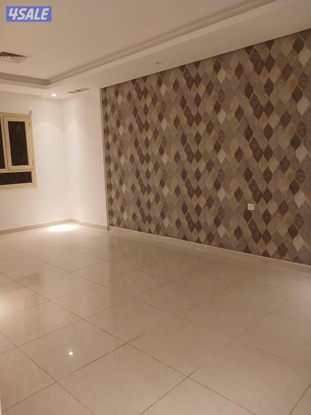 لاصحاب الذوق الرفع غرفتين وصاله مطبخ حمامين شغل فاخر غير مفروشه0