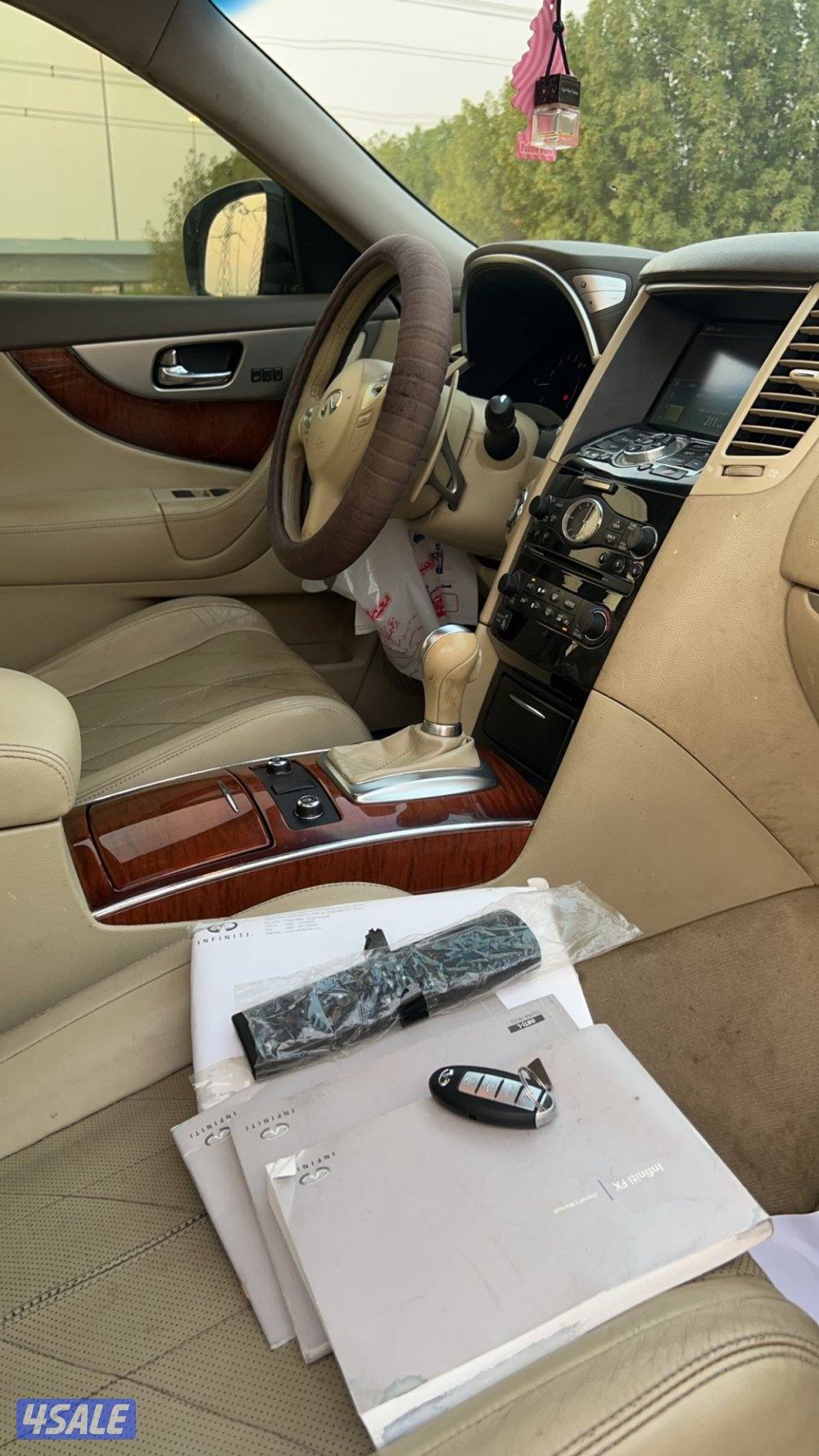 للبيع FX 35 الـدرجه الاولـه صـبغ الوكاله1