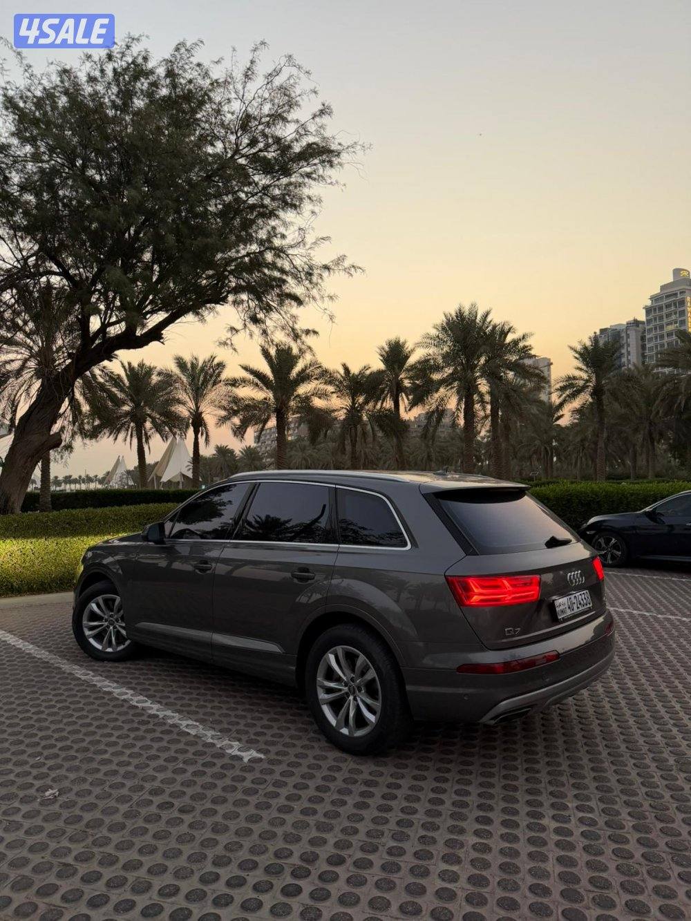 Audi Q7 بحالة نادره وكالة عداد ٧٧🔥🔥3