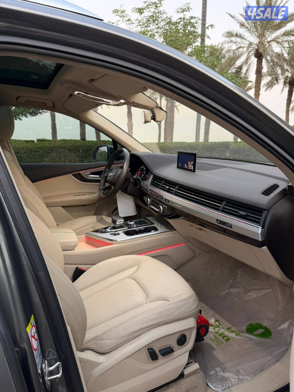 Audi Q7 بحالة نادره وكالة عداد ٧٧🔥🔥4