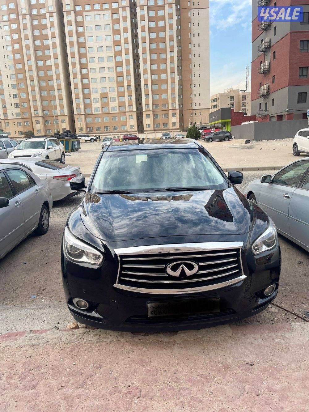 سياره انفنتيQX60 موديل ٢٠١٤(أعلي فئه) صبغ الوكالة عداد (١٢٢)بيمه ١١شهر7