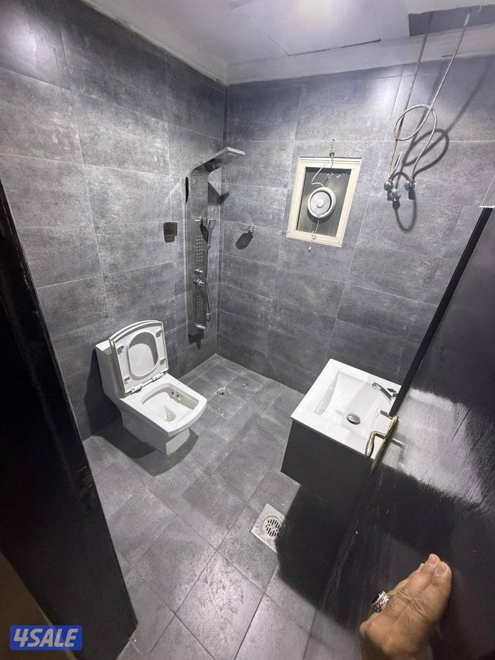 ميدان حولي شقه للايجار5