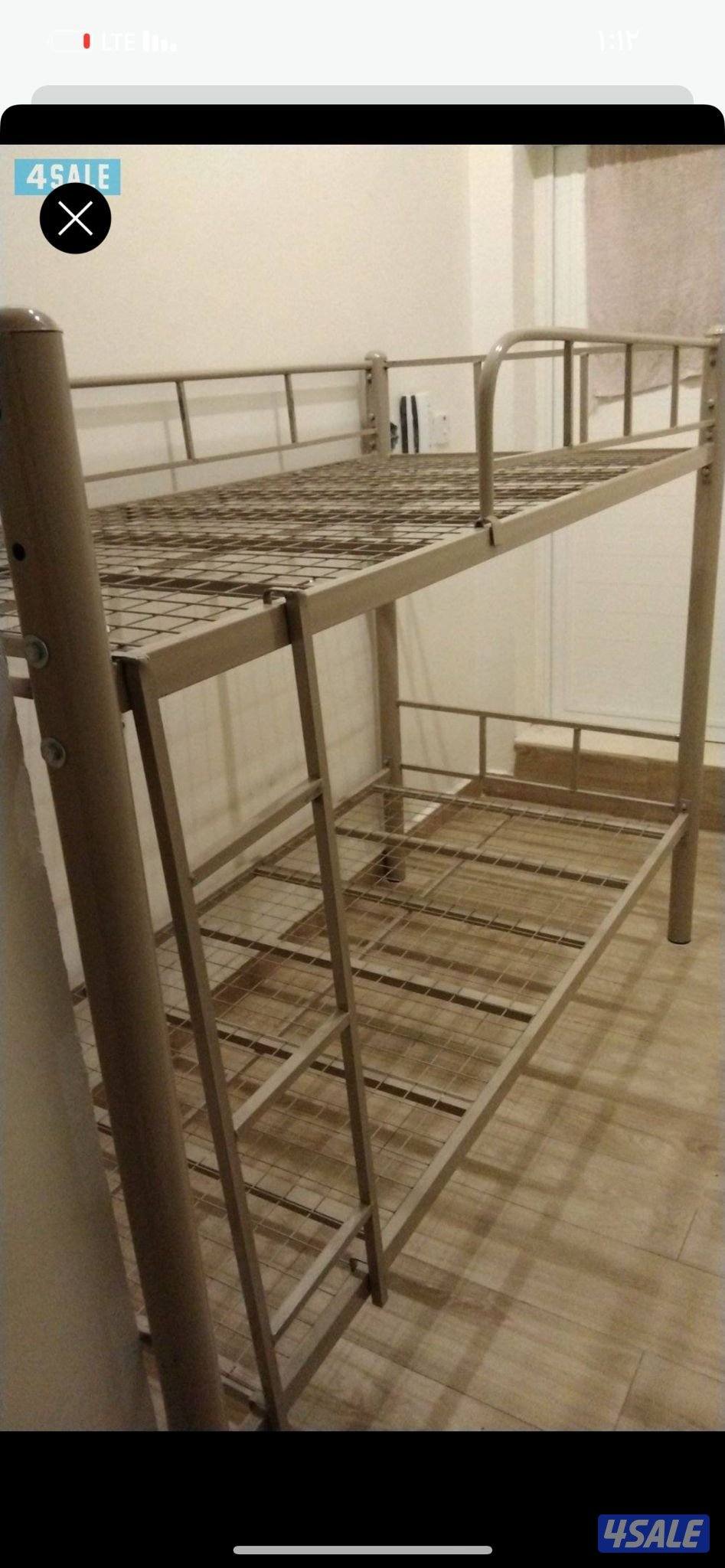 سرير حديد ومرتبه طبيه وبطانيه ومخده والملايات1