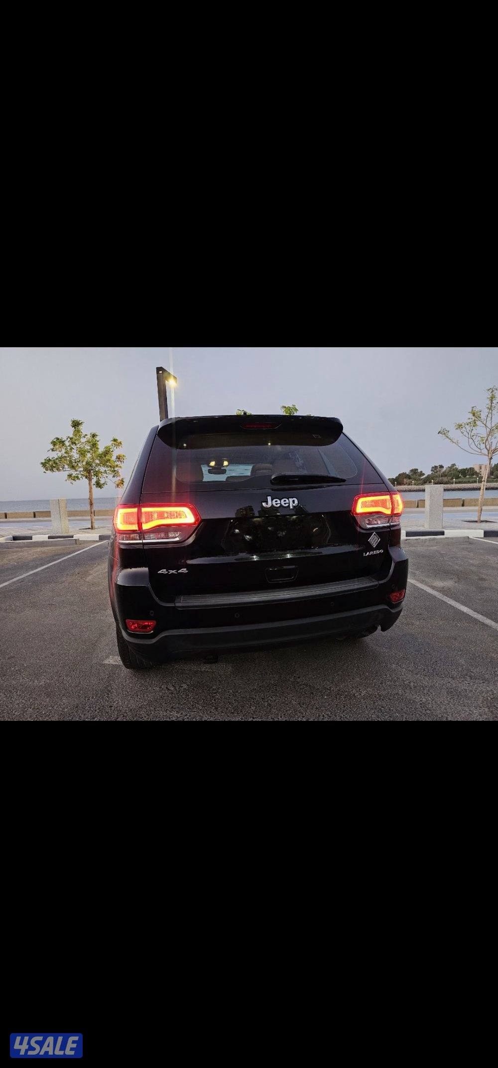 جراند شيروكي لاريدو 2021 .. 4x42