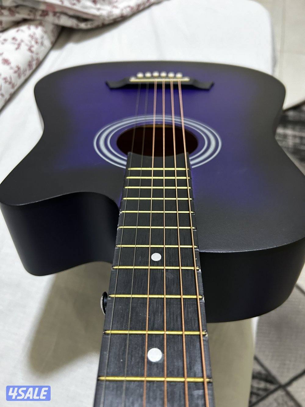 بيعة سريعة جيتار اكوستيك جديد بالكرتون New Guitar0