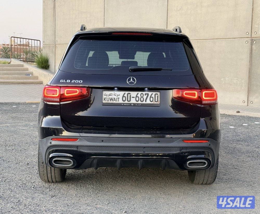 للبيع مرسيدس GLB 200 موديل 2022 صبغ الوكاله المالك الأول2