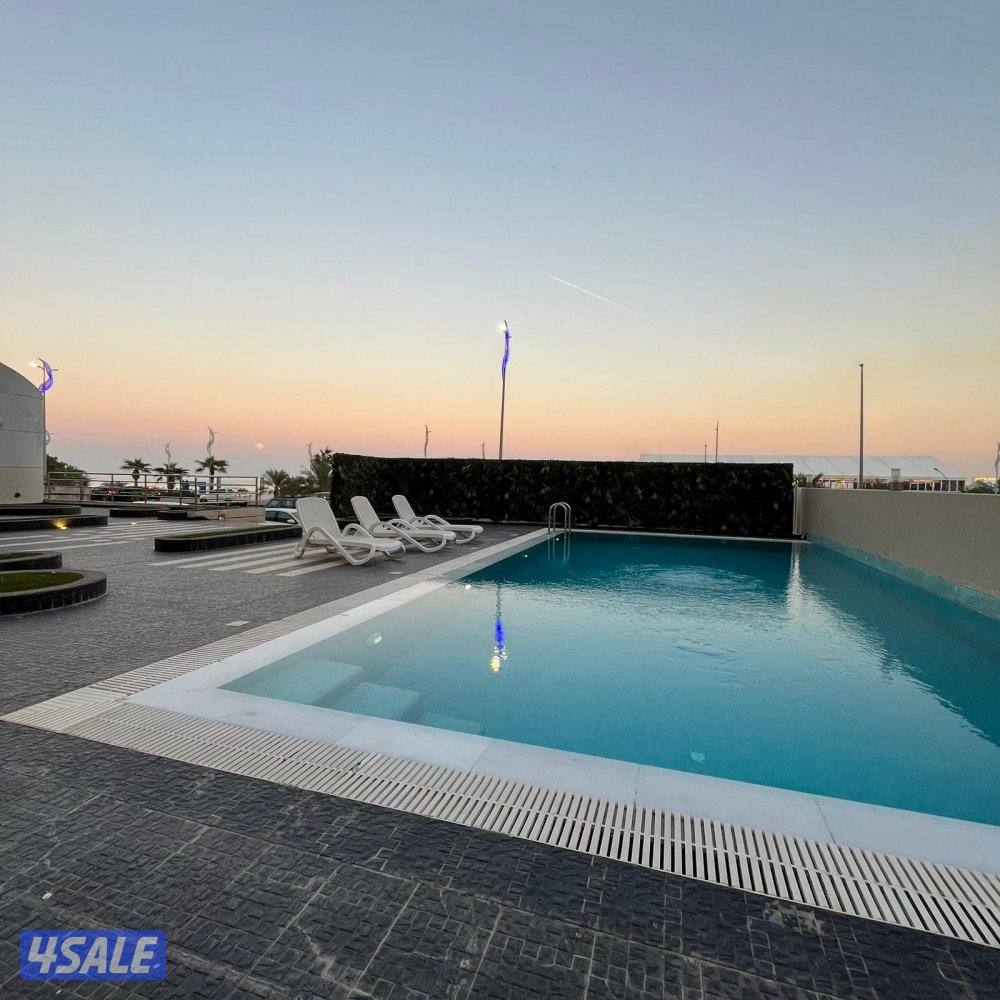 شقة إطلالة بحرية للإيجار في السالمية11