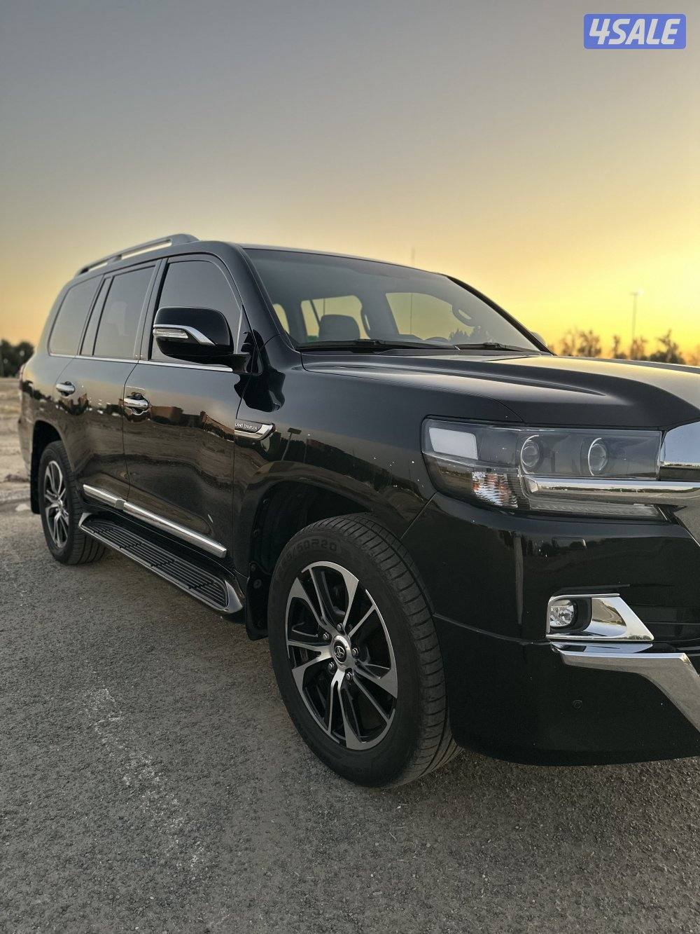 للبيع لاندكروزر GXR موديل2021 تورنق درجة2