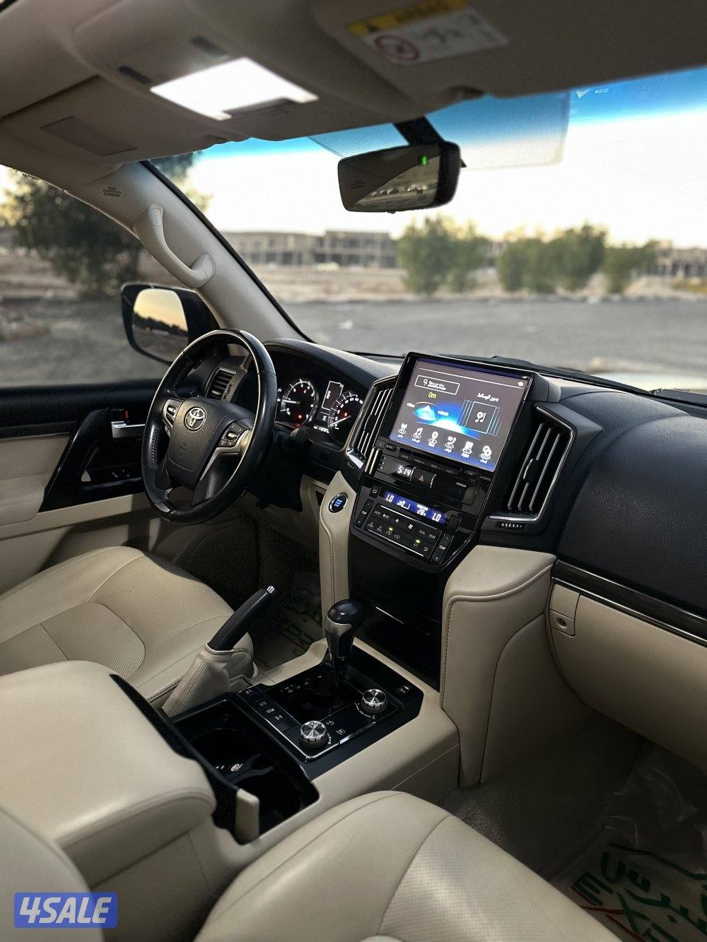 للبيع لاندكروزر GXR موديل2021 تورنق درجة9