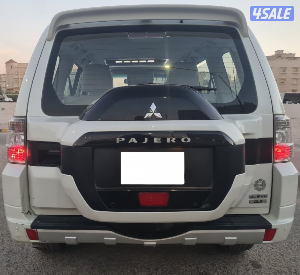 ميتسوبيشي باجيرو 2019 صبغ الوكالة بالكامل الماكينة 38 الكبيرة - فتحة1