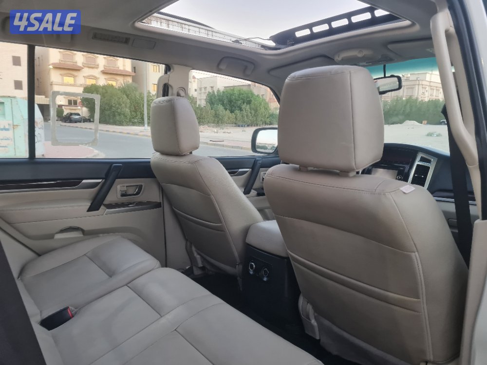 ميتسوبيشي باجيرو 2019 صبغ الوكالة بالكامل الماكينة 38 الكبيرة - فتحة9